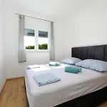 Apartment Mirjam *